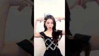 React Her Funny TIKTOK 😜😊😲🔥 kpop tiktok viral trending [upl. by Hluchy253]