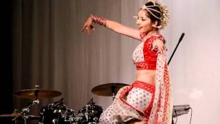 Apsara aali Dance performance by Sonali Kulkarni in London [upl. by Florette]