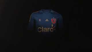 Nueva camiseta Universidad de Chile Temporada 201314 [upl. by Earehc]