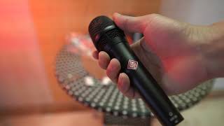 Mở hộp trên tay review Neumann KMS 105 BK  The Top of Microphone 2021 [upl. by Assenej672]