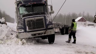 Québec sur les routes de lextrême [upl. by Kosey]