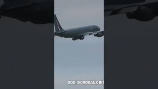 K35R APPROACH STUNNING GO AROUND MILITARY AIRCRAFT AT BORDEAUX AIRPORT BOD [upl. by Ellehc627]