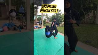 PENCAK SILAT TRAINING GRAPPLING🔥 pencaksilat smifighter silat sports training pesilat shorts [upl. by Brody]