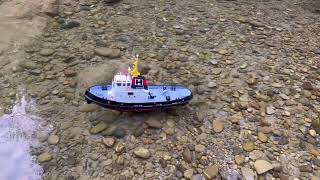 Horizon Hobby Proboat Tugboat on 3S LiPo [upl. by Tiedeman]