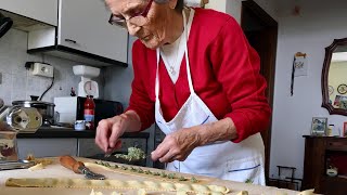 How to make Agnolotti al Plin ravioli  Pasta Grannies [upl. by Hoisch]