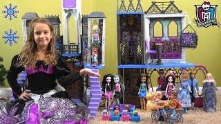 Frozen Princess Anna and Elsa Sleepover at Monster High Story with Monster High School and Toys [upl. by Ellehsat]