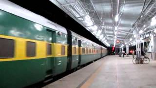 12878 Ranchi Garib Rath express arriving Allahabad [upl. by Ysabel559]