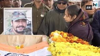 ‘I love you’ says wife of Pulwama martyr in heartbreaking farewell [upl. by Aeniah]