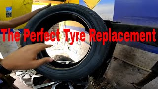 The Perfect Way To Change One Damaged Car Tyre cartyre tyrereplacement [upl. by Dimphia]