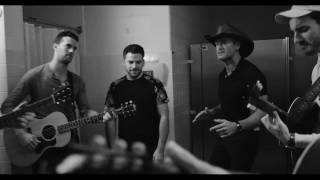 Backstage at Soul2Soul Tim McGraw and The Shadowboxers cover Leo Sayer “More Than I Can Sayquot [upl. by Rego]