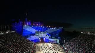 Royal Edinburgh Military Tattoo 2018  Auld Lang Syne [upl. by Kopans]