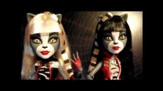 Meowlody and Purrsephone Doll Review [upl. by Hett]