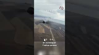 Les drones de guerre s’affrontent aussi avec des bâtons en Ukraine  shorts [upl. by Tugman741]