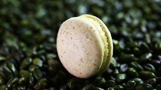 Pistachio macarons recipe by Ladurée 【Classic macarons】 [upl. by Ard]