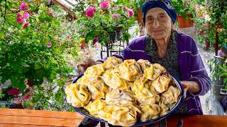 Steamed Uzbek Dumplings  Juicy and Delicious [upl. by Thill76]