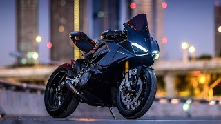 Ducati Panigale 899 959 1199 1199S 1299 1299S V4 V4R V4S Top Speed [upl. by Ettelorahc]