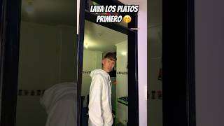 LAVA LOS PLATOS PRIMERO comedia humor familiaibañez youtubeshorts fypシ゚viral [upl. by Yecam]