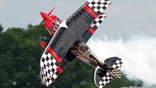 Skip Stewart Aerobatics  Battle Creek Airshow 2015 [upl. by Nuhsal]