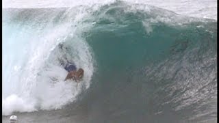 Kelly Slater Bodysurfing Pipeline [upl. by Nylaret]