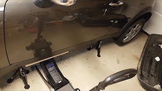 How to get a Mini Cooper on 4 Axle Stands Jack stands the Easy Way  How to Guide [upl. by Yankee]