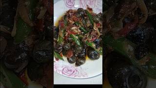 Ilocano recipe ginisang leddeg kinamatisang ksnailrecipe leddeg exoticfoods ilocano food [upl. by Bunch595]