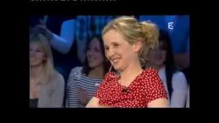 Julie Delpy  On n’est pas couché 17 avril 2010 ONPC [upl. by Ardel]