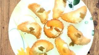 मावा गुजिया बनाने का आसान तरीका।  Mawa Gujiya Ki Recipe Gujiya Recipe [upl. by Atram]