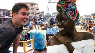 White Guy Shocks Nigerians by Speaking African Language [upl. by Aissirac]