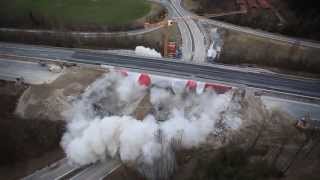 Großweil Spektakuläre Sprengung der Autobahnbrücke 080413 [upl. by Ettesil]