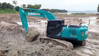 คันแรกในไทย KOBELCO SK210LC10 บุ้งกี๋ 11 คิว งานขุดอ่างเก็บน้ำ excavator EP7253 [upl. by Hildick]