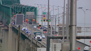 Incident sur le pont Laviolette l’efficacité des mesures d’urgence remis en question  Reportage [upl. by Petronilla109]