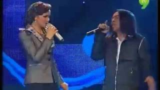 Siti Nurhaliza amp Mus  Sendiri live [upl. by Mundy]