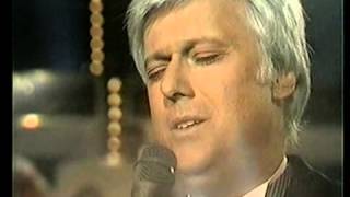 Jack Jones sings Michel Legrand  What are you doing the rest of your life [upl. by Catherin]