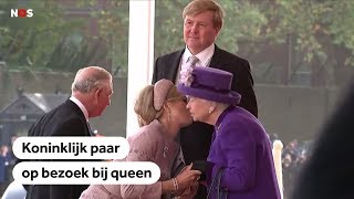 STAATSBEZOEK Koning WillemAlexander en koningin Máxima ontvangen door koningin Elizabeth [upl. by Oirram]