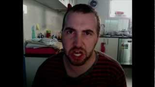 Dirty Food Review Heinz Bign Chunky Steak amp Onion Soup [upl. by Einahpet]