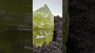 Berylvar heliodor minerals gemstone gemsandminerals [upl. by Jaquiss]