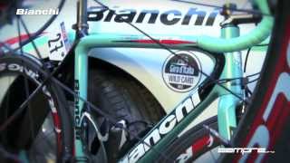 Bianchi Sempre Pro on Giro dItalia roads with Team Androni Giocattoli [upl. by Beatty732]