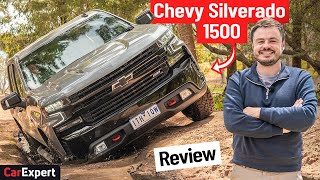 Chevrolet Silverado onoffroad review inc 0100 2022 [upl. by Wolsniw]