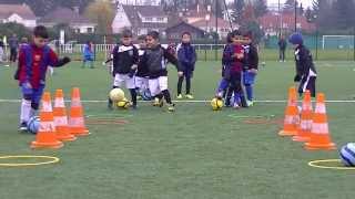 FOOTBALL ESSP95 U7 Déc 2013 Entrainement v1 [upl. by Thomasine660]