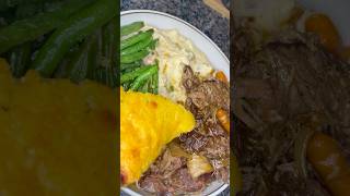 THE BEST POT ROAST YOU’LL EVER HAVE food cooking homecook recipes recipe potroast foodie [upl. by Gunner360]