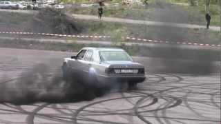 W124 Mercedes Diesel Turbo Burnout Hedemora Sweden [upl. by Ecylla]