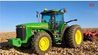 JOHN DEERE 8310 Tractor Chisel Plowing [upl. by Garfield]