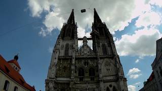 Fachada Catedral de Ratisbona Alemania [upl. by Eyllom]