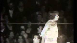 Mistinguett live 1931 incident with spectator [upl. by Etnuad265]