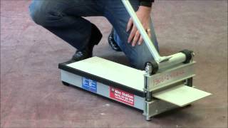 How to use the Hire Station laminate floor cutter [upl. by Yspyg]