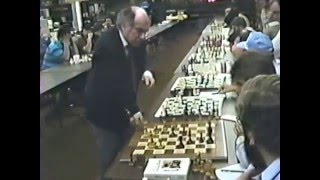 Former world chess champion GM Mikhail Tal versus FM David Lucky  Simul game [upl. by Fujio]