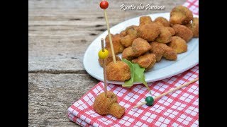 Funghi champignon impanati e fritti [upl. by Ennaylloh99]