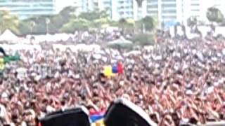 Fedde Le Grand playing quotHARDWELL  DISPLAYquot  Live at Ultra Music Festival Miami [upl. by Beberg287]