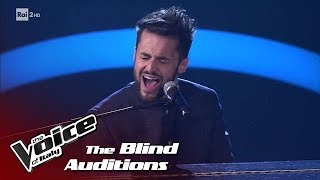 Antonello Carozza quotNeutron Star Collisionquot  Blind Auditions 2  The Voice of Italy 2018 [upl. by Hcone]