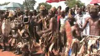 Zambia Ngoni singing ukhuluma kanjani an Ingoma song [upl. by Anovahs]